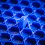 Blue Plastics recyclet met AI