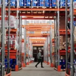 Hoe werkt een geautomatiseerd distributiecentrum