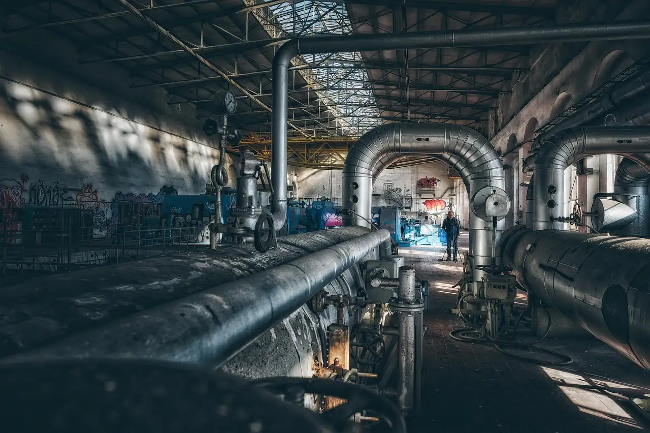 Wat doet een katalysator in industriële processen?